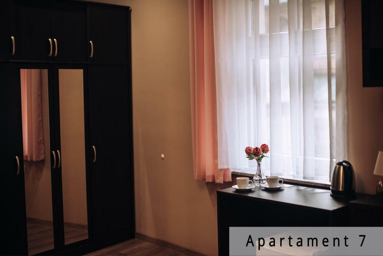 Willa Przy Czarnej Bramie Клодзко Экстерьер фото
